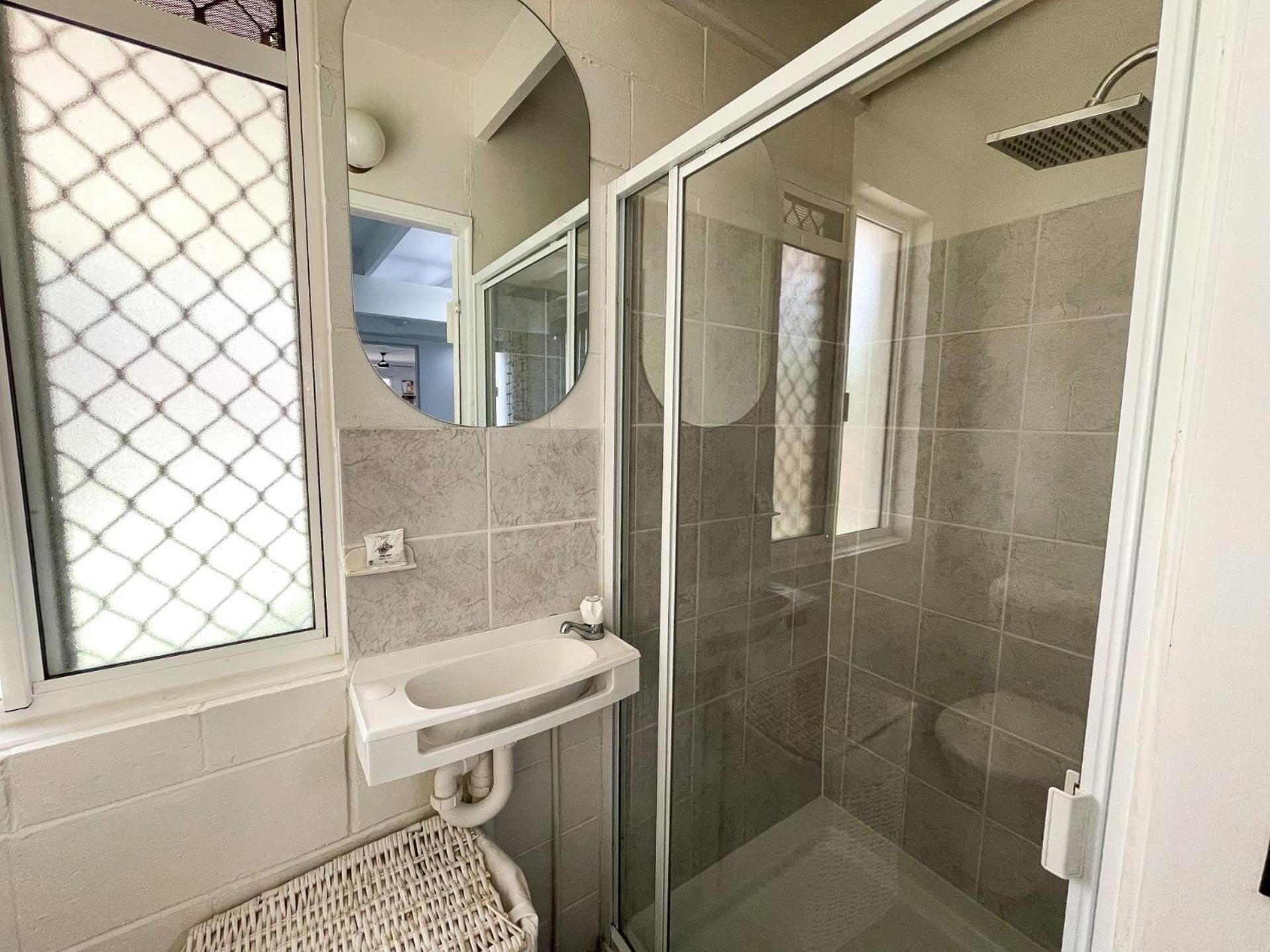 Beach House On Burrum- Close To Beach- 3Br- Wifi-Foxtel 우드게이트 외부 사진