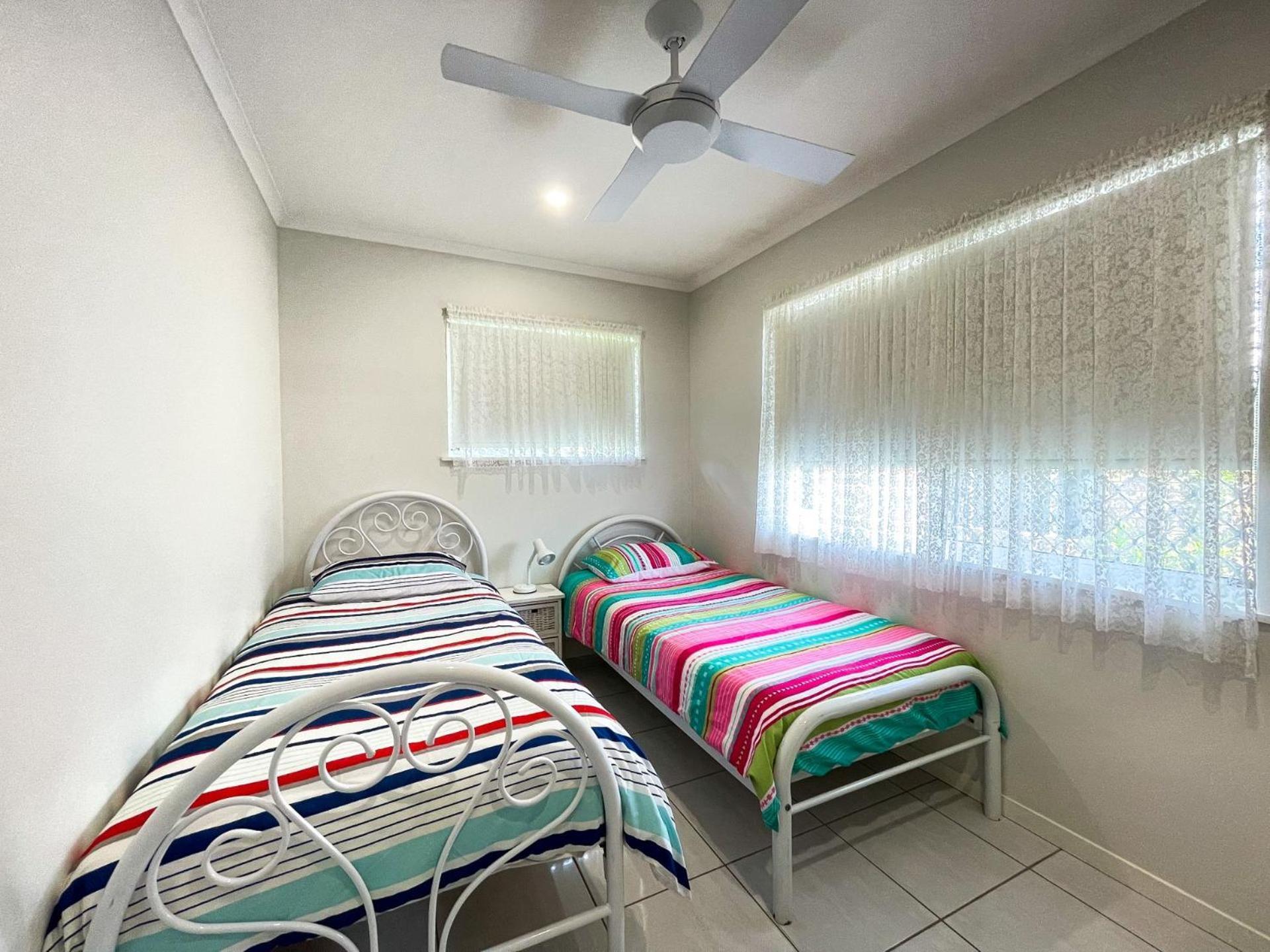 Beach House On Burrum- Close To Beach- 3Br- Wifi-Foxtel 우드게이트 외부 사진