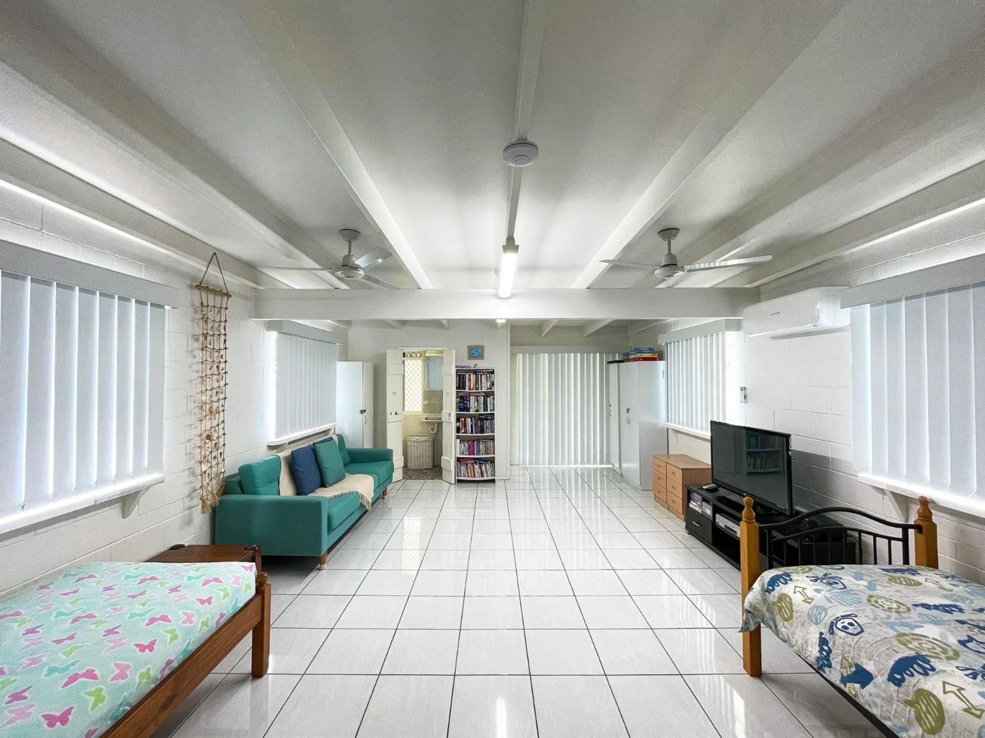 Beach House On Burrum- Close To Beach- 3Br- Wifi-Foxtel 우드게이트 외부 사진