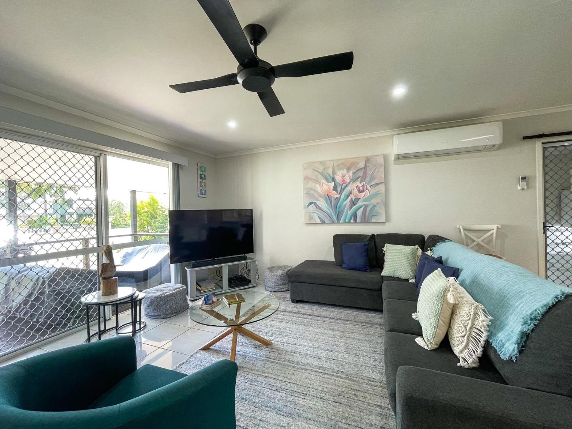 Beach House On Burrum- Close To Beach- 3Br- Wifi-Foxtel 우드게이트 외부 사진