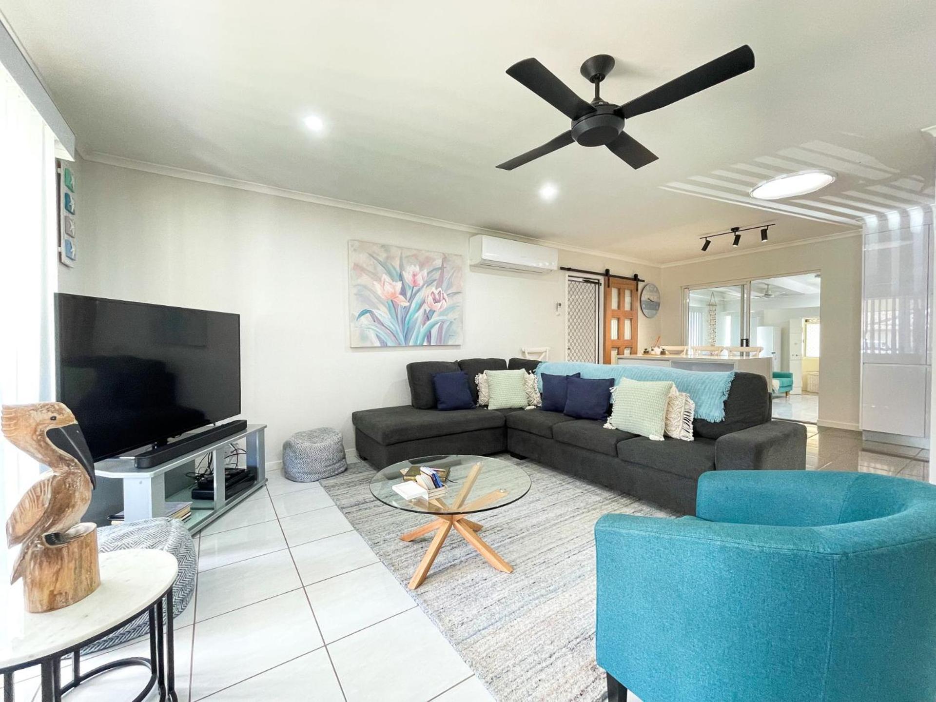 Beach House On Burrum- Close To Beach- 3Br- Wifi-Foxtel 우드게이트 외부 사진